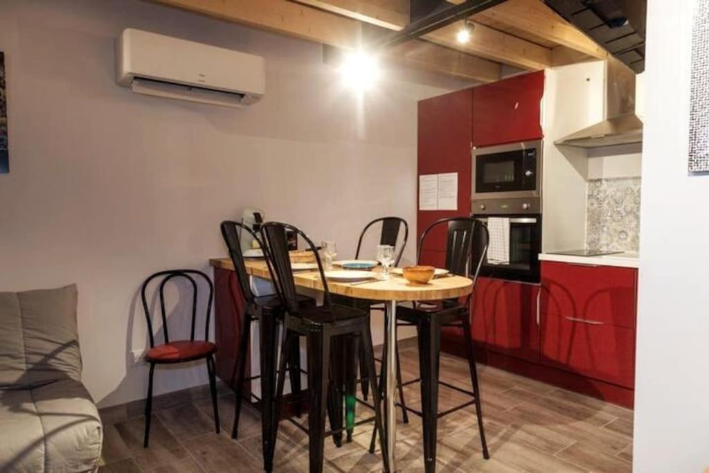 Apartamento Le Clos De Tanvol 2 -Parking Gratuit- Climatisation-Terrasse Viriat Exterior foto