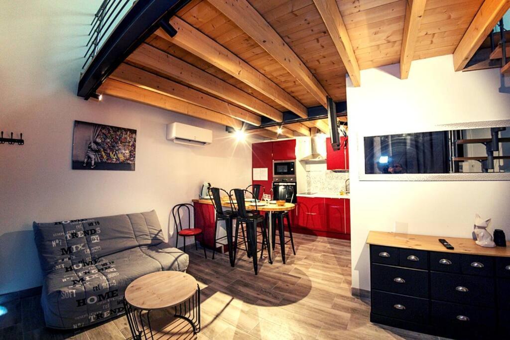 Apartamento Le Clos De Tanvol 2 -Parking Gratuit- Climatisation-Terrasse Viriat Exterior foto